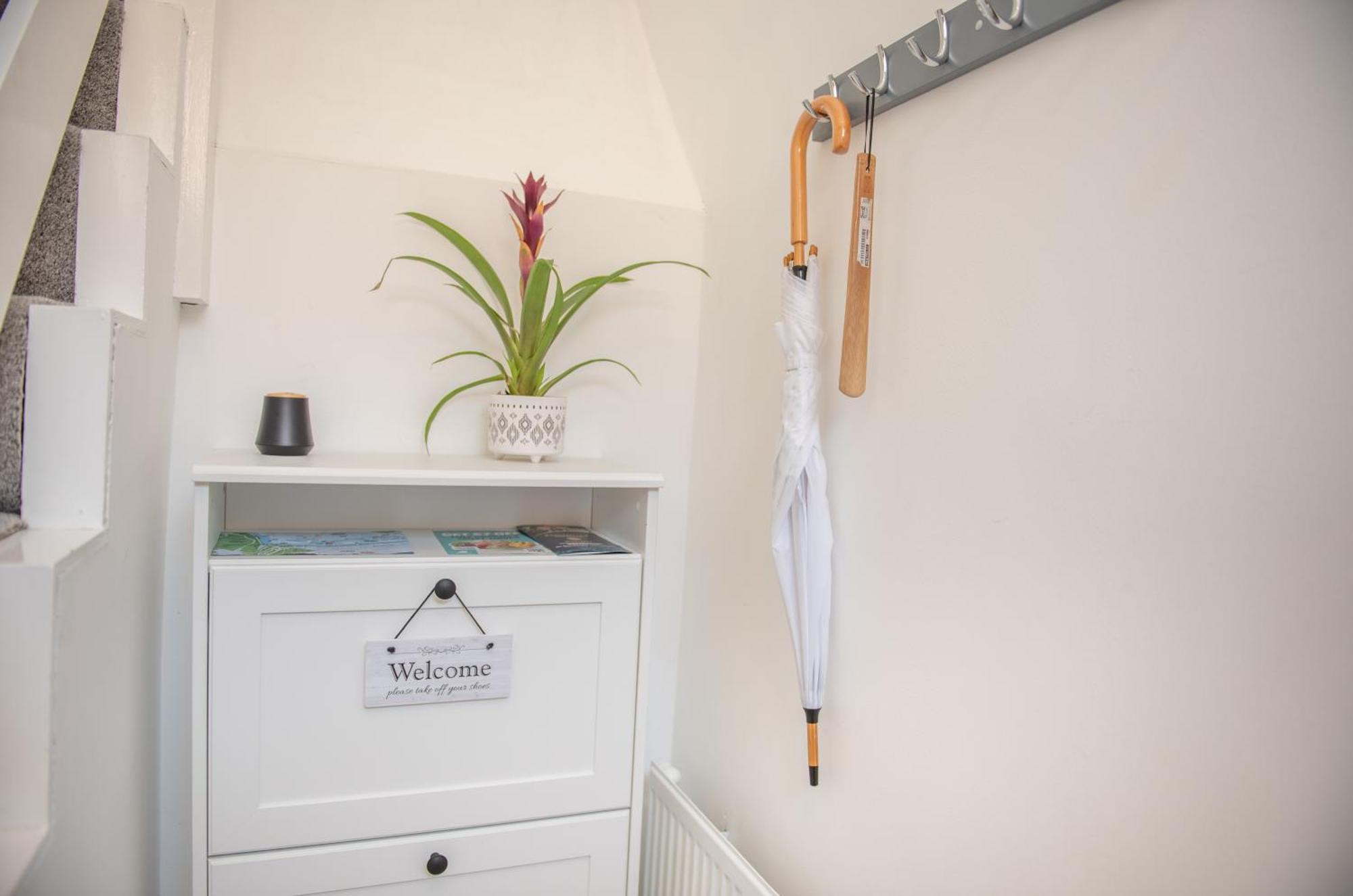 Stylish 91Sqm Victoria 2 Bedroom Apartment Bristol Bagian luar foto